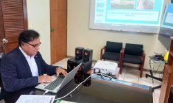 GERENTE GENERAL DE CHINECAS SUSTENTA EL INFORME SITUACIONAL DEL PROYECTO ANTE LOS MIEMBROS DEL CONSEJO DIRECTIVO